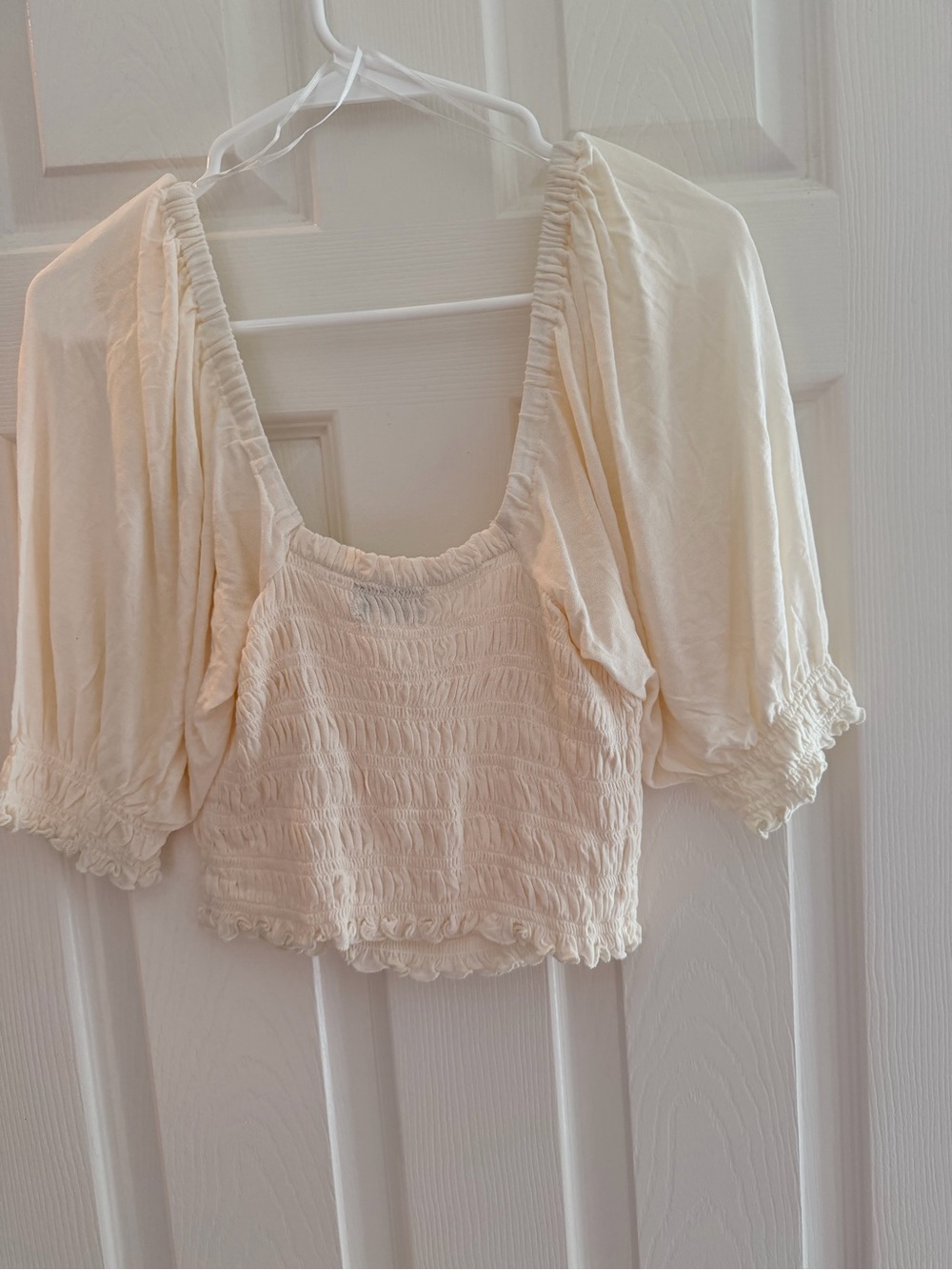 Urban Outfitters Cream Smocked Peasant Crop Top - Picture 2 of 3